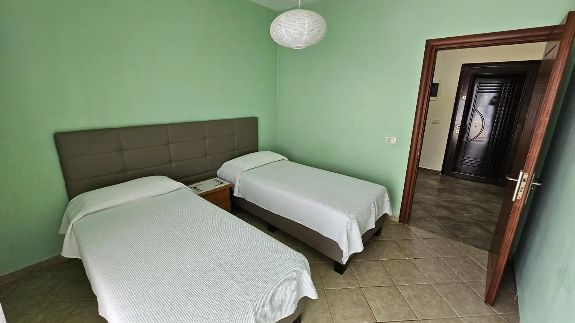 Evans Apartment Sarande